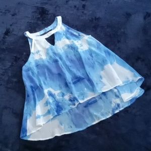 White and blue flowey polyester tank